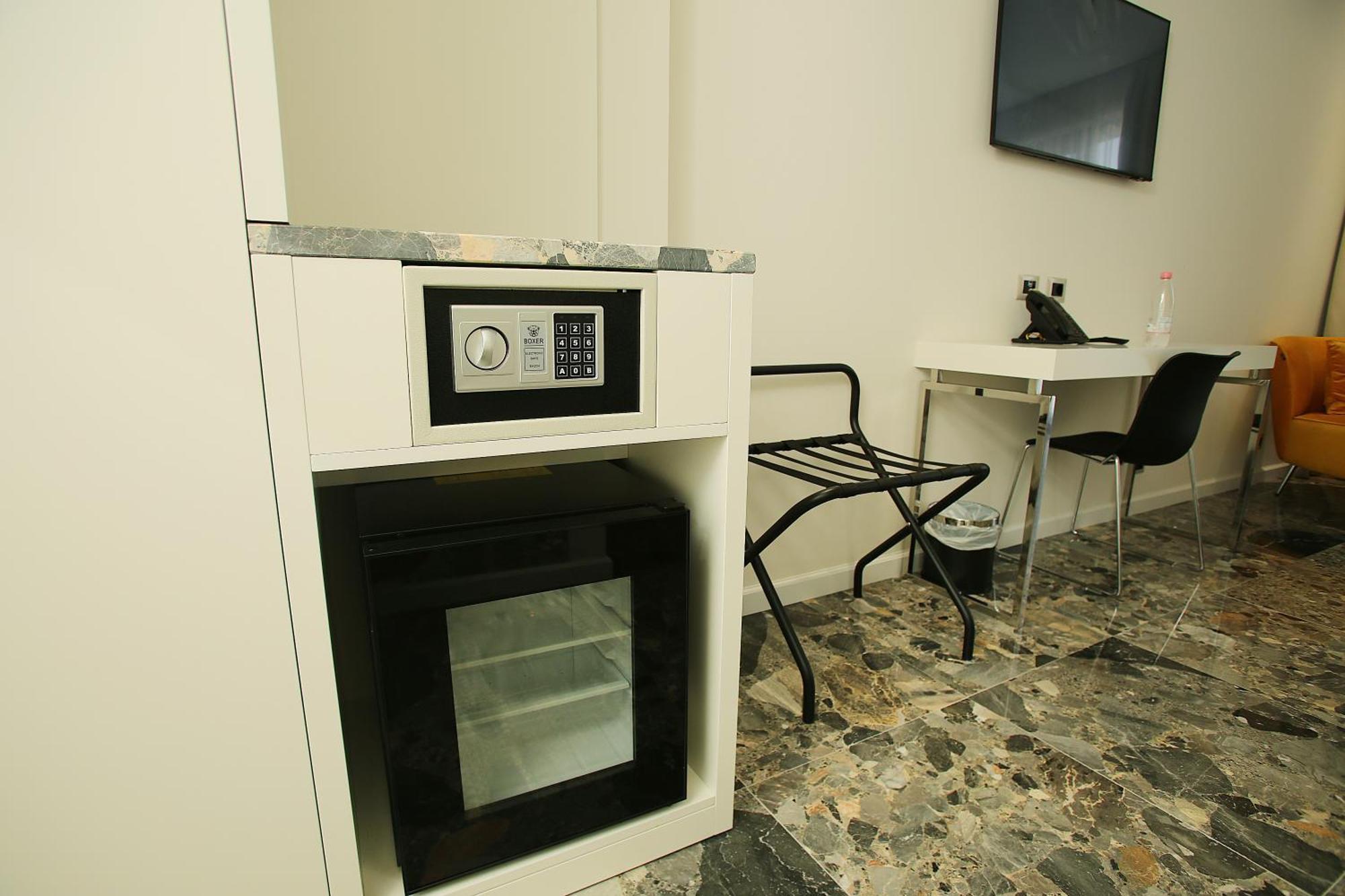 Bay Hotel 4*