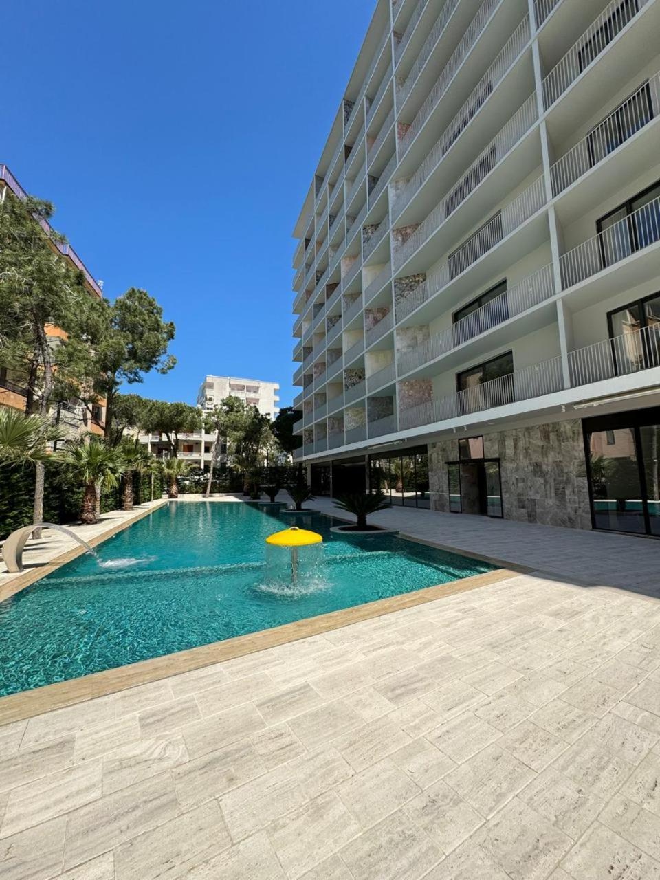 Bay Hotel 4*
