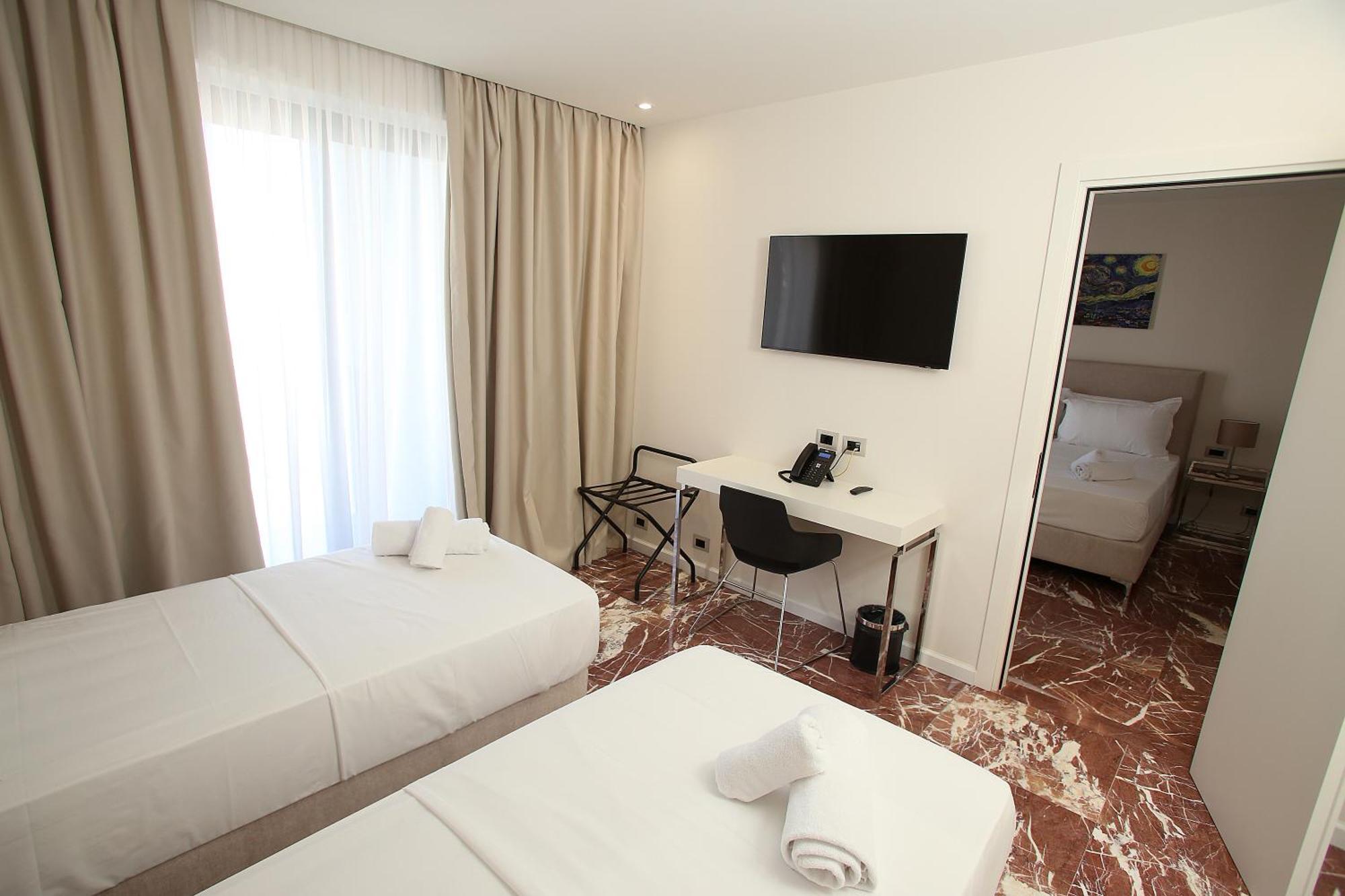 Bay Hotel